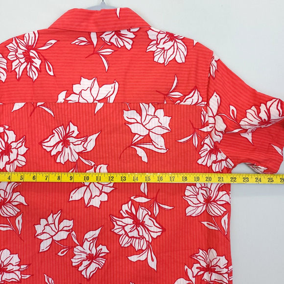 Gap Hawaiian Seersucker Button Up Shirt Floral Cotton Men M White Red Travel - Picture 7 of 12